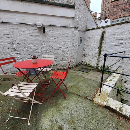 No 2 Precentors Court * York